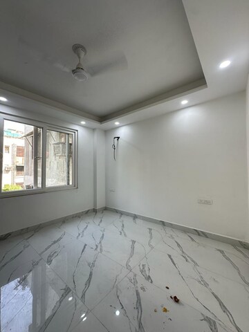 Room in 2 BHK Builder Floor at Saket – for Sale