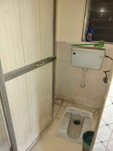 Bathroom in 2 BHK Apartment at Kohinoor Lifestyle, Kalyan West – for Sale