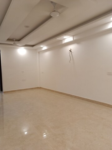 Room in 3 BHK Builder Floor at Chattarpur – for Sale