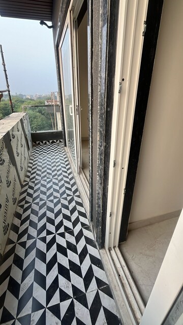 Balcony in 3 BHK Builder Floor at Puri Kohinoor, Sector 89 – for Sale