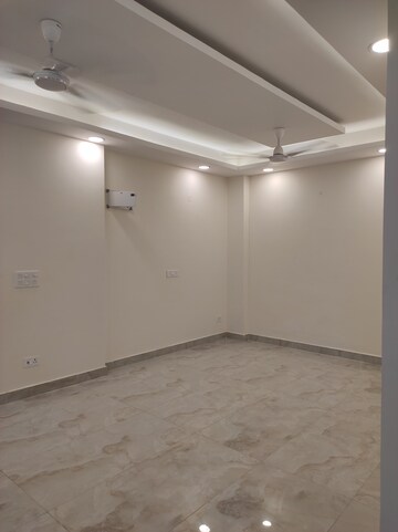 Furnished Amenities in 3 BHK Builder Floor at Chattarpur – for Sale