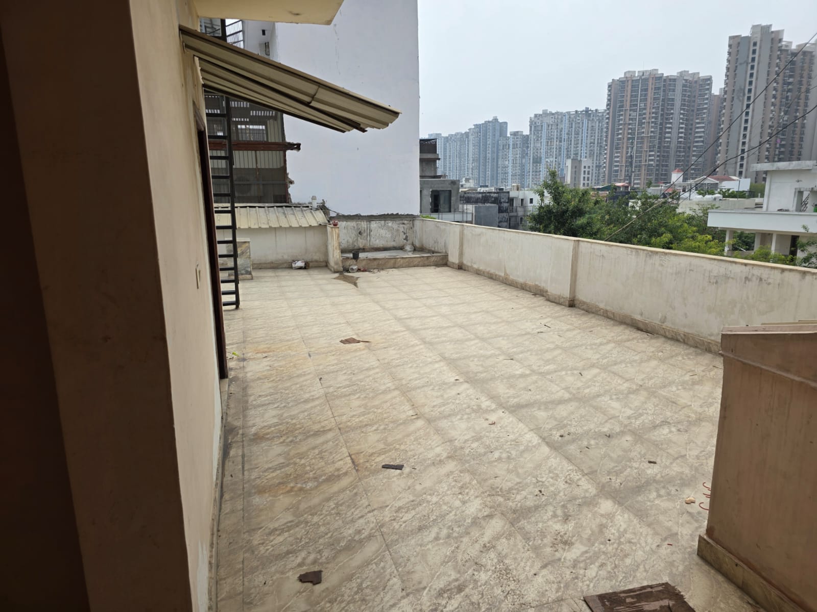 2 BHK + Pooja Room,Servant Room,Extra Room 112 Sq.Mt. Independent House in Eldeco Ananda