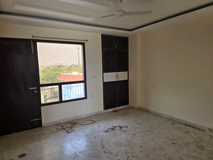 Room, eldeco-ananda 2 Bedroom 112 Sq.Mt. Independent House In Sector 48 Noida 7792362