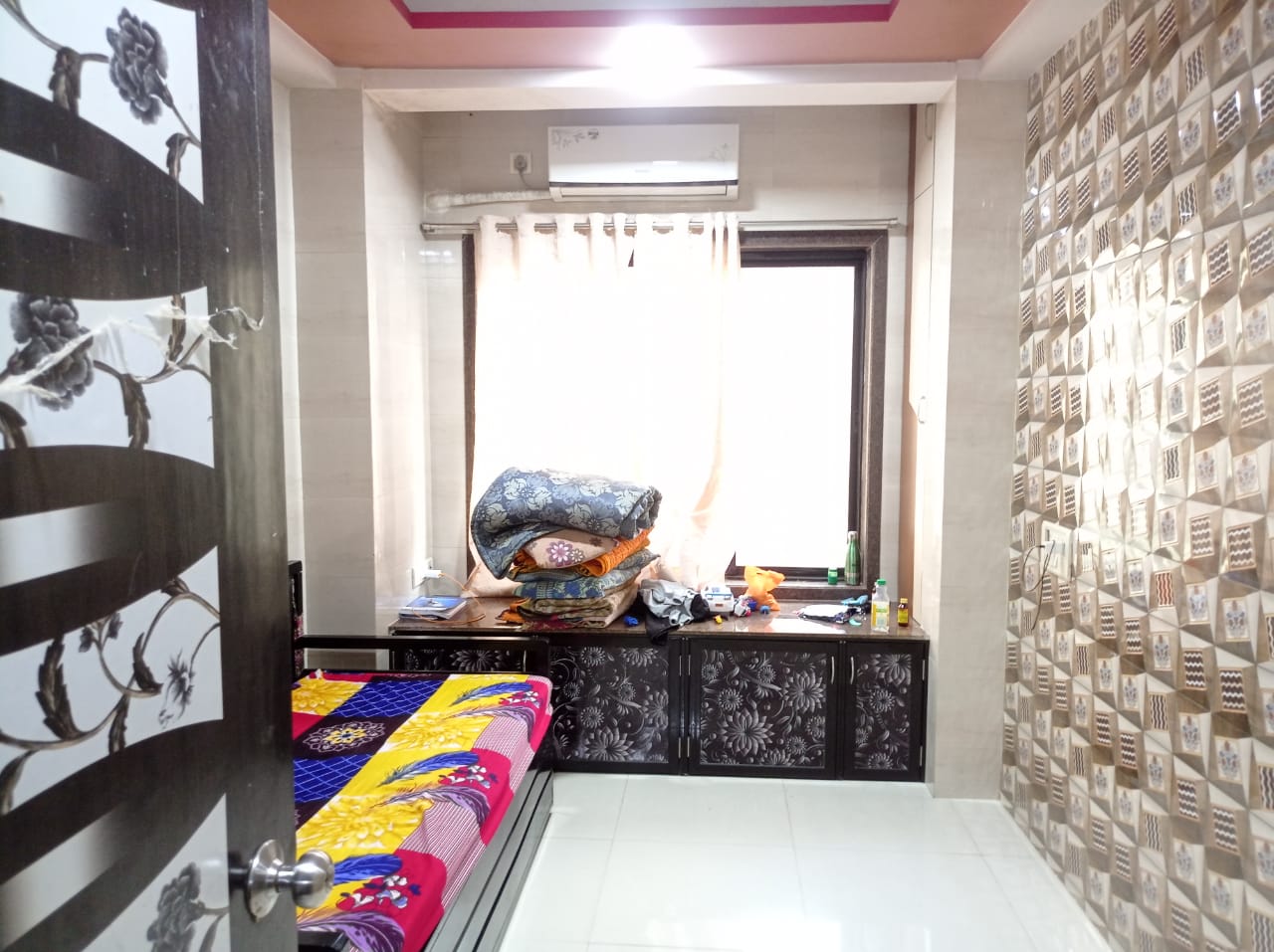 1 BHK Apartment For Resale in Blue Tulip Kandivali West Mumbai  7792468