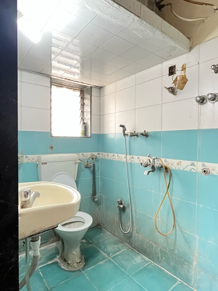 Bathroom, brahmand-phase-iii 1 Bedroom 600 Sq.Ft. Apartment In Brahmand Thane 7792588