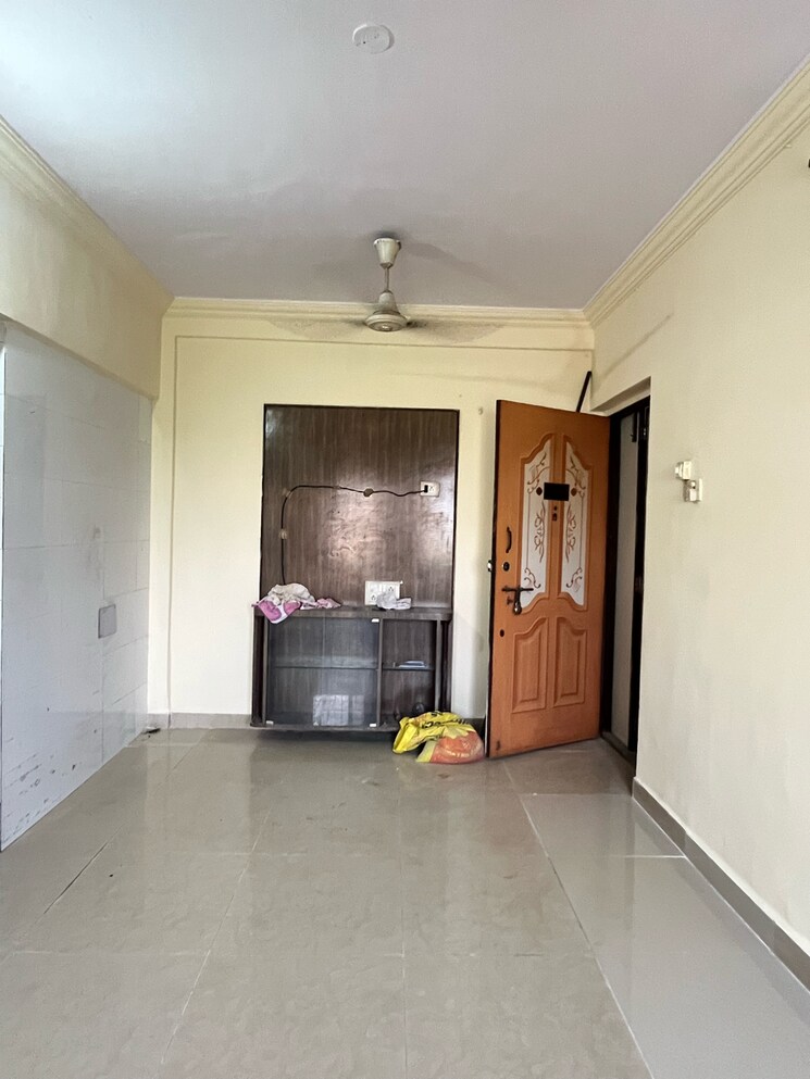 Living Room, brahmand-phase-iii 1 Bedroom 600 Sq.Ft. Apartment In Brahmand Thane 7792588