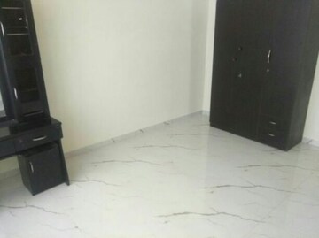 Room in 2 BHK Apartment at Swavalambi Nagar – for Sale