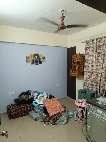 Living Room in 2 BHK Apartment at Seawoods – for Rent