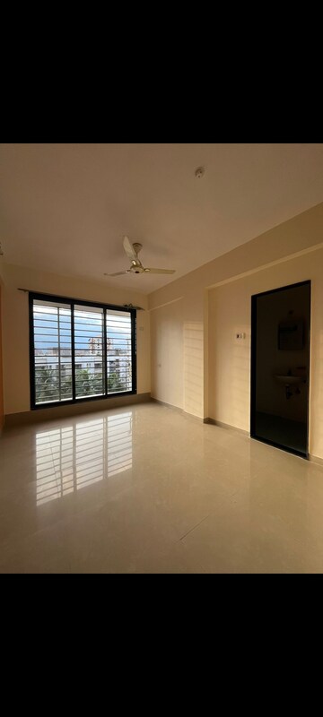 2 BHK Apartment For Rent in Madhukar Terrace Borivali West Mumbai  7792914