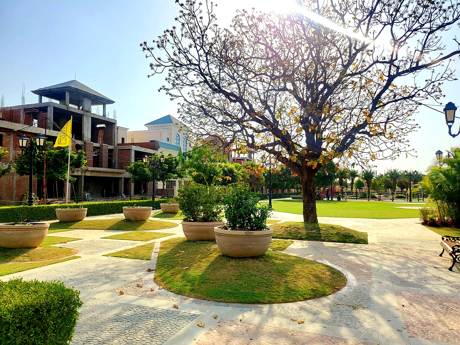 3 BHK 1545 Sq.Ft. Apartment in RG Euphoria