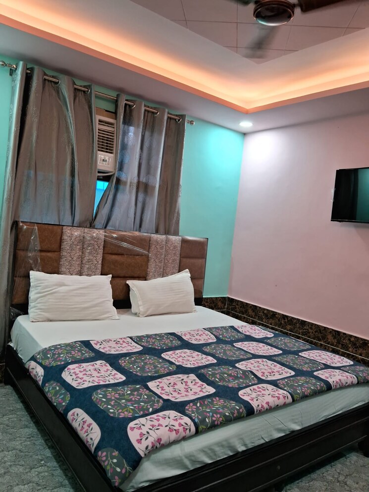 Bedroom, nimbus-express-park-view 2 Bedroom 1000 Sq.Ft. Apartment In Chi V Greater Noida Greater Noida 7792949