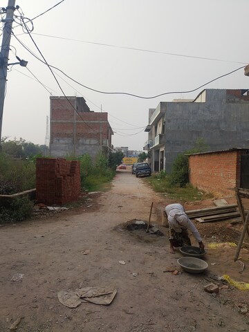  Plot – Exterior View View at Gomti Nagar - for Sale
