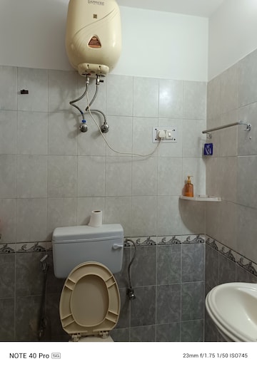 Bathroom in 3 BHK Builder Floor at Ardee City, Sector 52 – for Sale