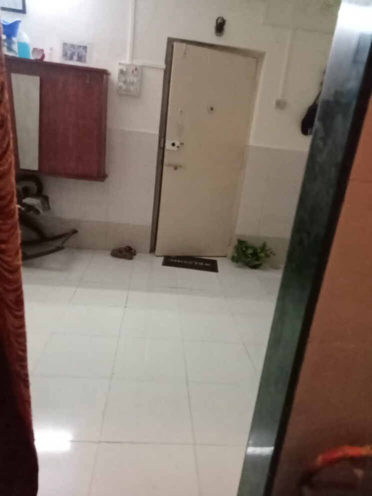 Room, dombivli west 1 Bedroom 550 Sq.Ft. Apartment In Dombivli West Thane 7792985