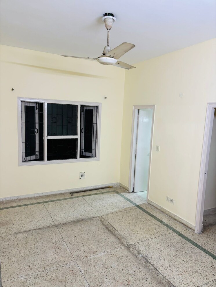 Room, nimbus-express-park-view 3 Bedroom 1267 Sq.Ft. Apartment In Chi V Greater Noida Greater Noida 7792998