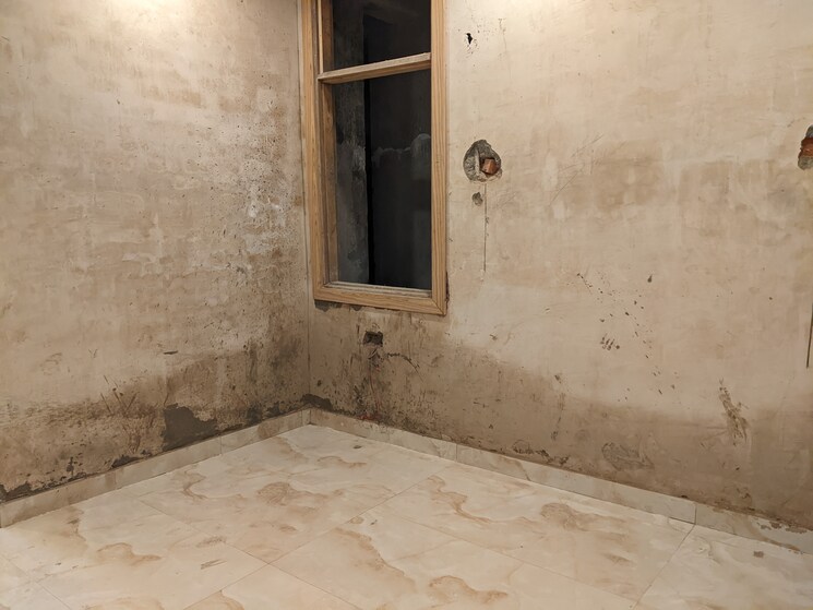 Room, sector 49 3 Bedroom 1500 Sq.Ft. Builder Floor In Sector 49 Noida 7793026