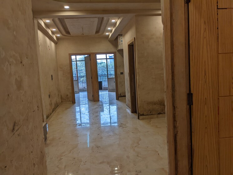 Room, sector 49 3 Bedroom 1500 Sq.Ft. Builder Floor In Sector 49 Noida 7793026
