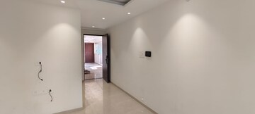 Room in 2 BHK Apartment at Bhusari Colony – for Sale