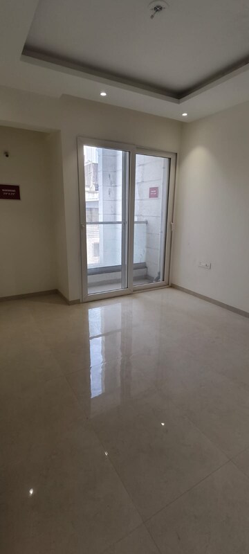 Room in 2 BHK Apartment at Bhusari Colony – for Sale