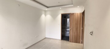 Room in 2 BHK Apartment at Bhusari Colony – for Sale
