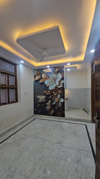 2.5 BHK Builder Floor For Rent in Mohan Garden Delhi  7793123