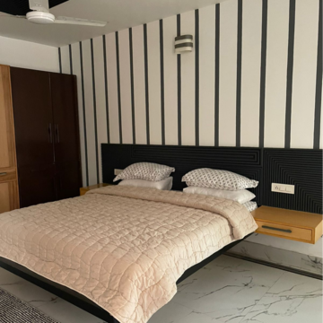 Bedroom in 4 BHK Builder Floor at Defence Colony – for Sale