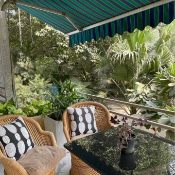 Balcony in 4 BHK Builder Floor at Defence Colony – for Sale