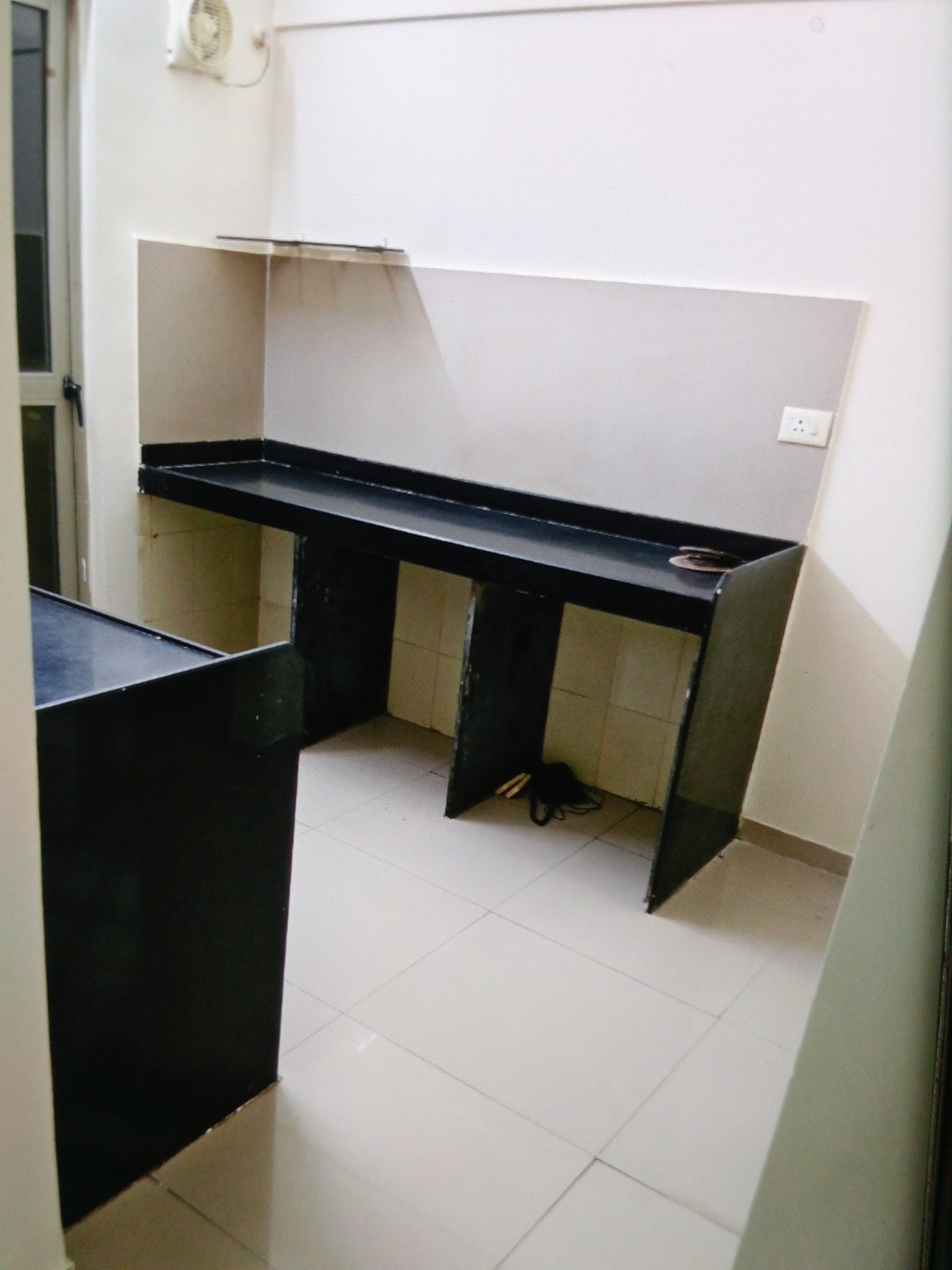 1 BHK + Pooja Room Apartment For Sale in Lodha Casa Rio