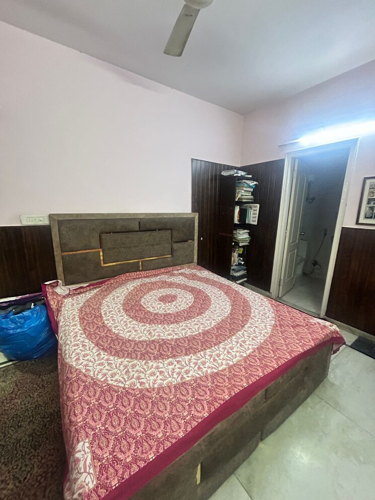 Bedroom, niho-hi-bird-scottish-garden 3 Bedroom 1769 Sq.Ft. Apartment In Ahinsa Khand 2 Ghaziabad 7793212