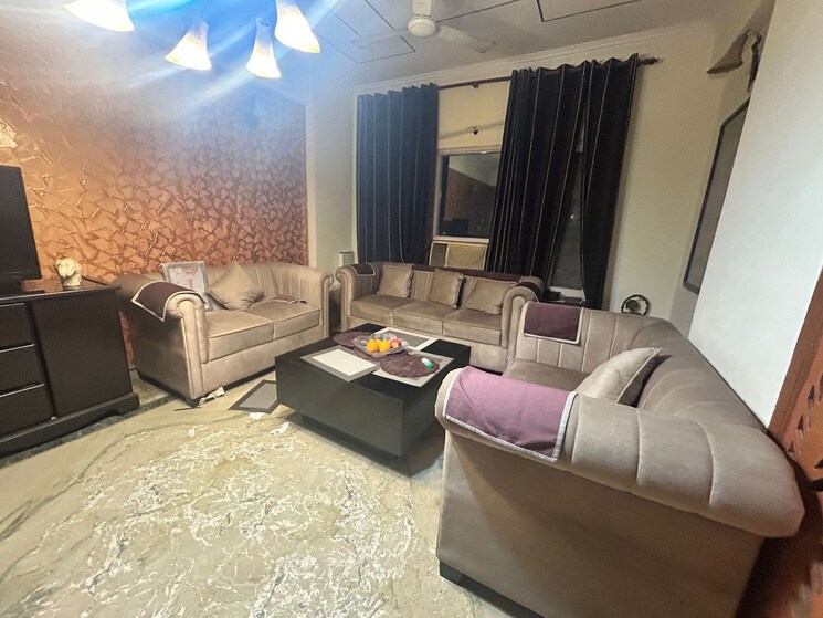 Living Room, niho-hi-bird-scottish-garden 3 Bedroom 1769 Sq.Ft. Apartment In Ahinsa Khand 2 Ghaziabad 7793212