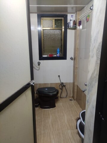 Master Bedroom in 1 BHK Apartment at Andheri East – for Sale