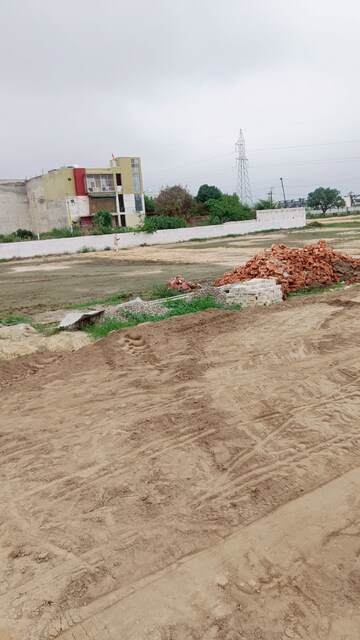  Plot – Garden View at Meerut Cantt - for Sale