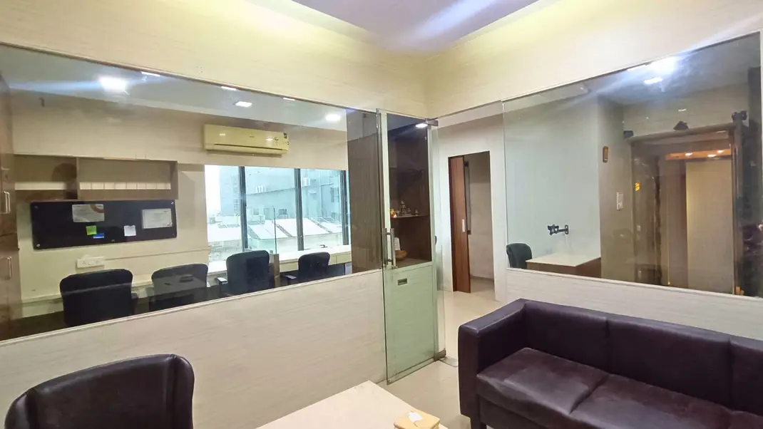 Commercial Office Space 404 Sq.Ft. For Rent in Vesu Surat  7793267