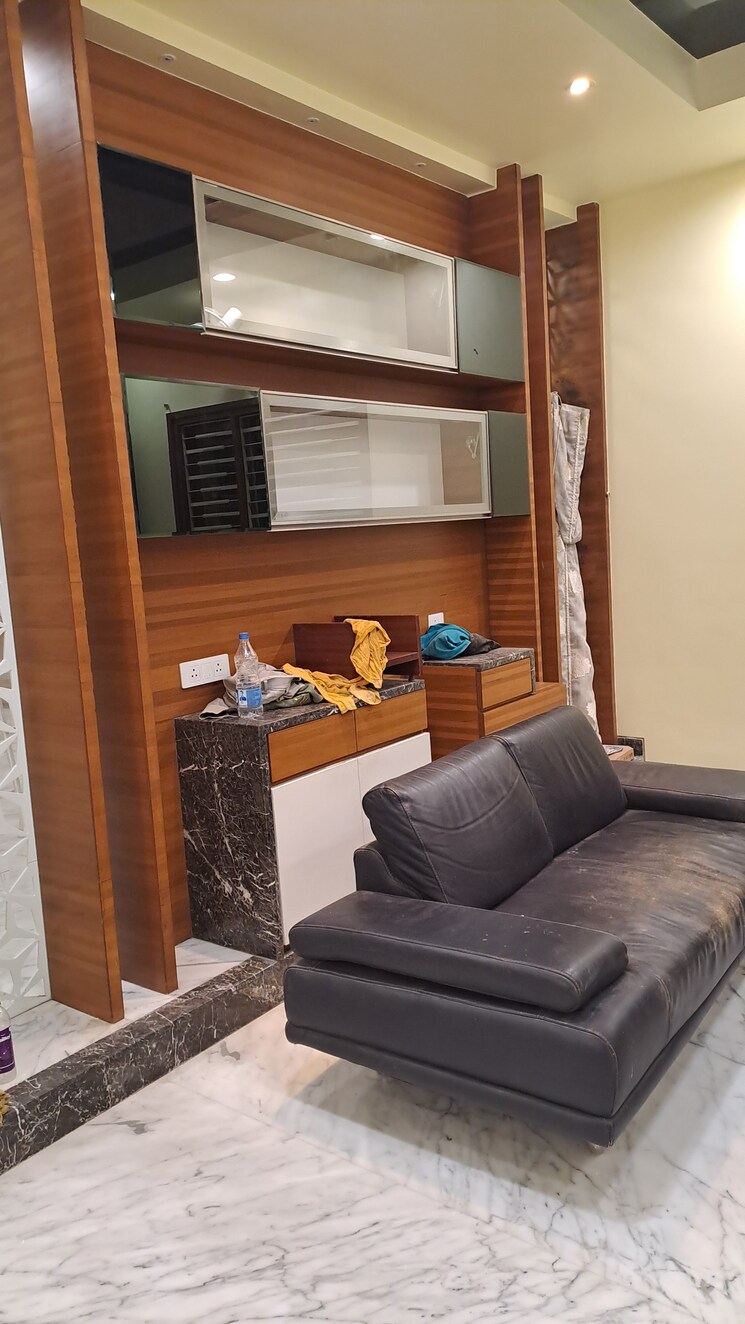 Living Room, kanishka-vessella-homes 4 Bedroom 3700 Sq.Ft. Villa In Kondapur Hyderabad 7793268