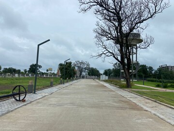  Plot – Exterior View View at Super Corridor - for Sale