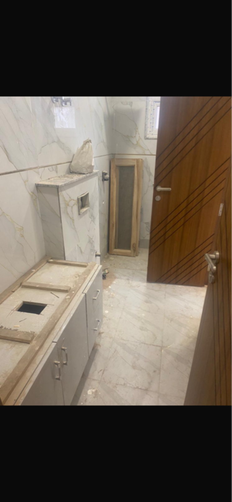Bathroom, malviya nagar 2 Bedroom 100 Sq.Yd. Builder Floor In Malviya Nagar Delhi 7793346