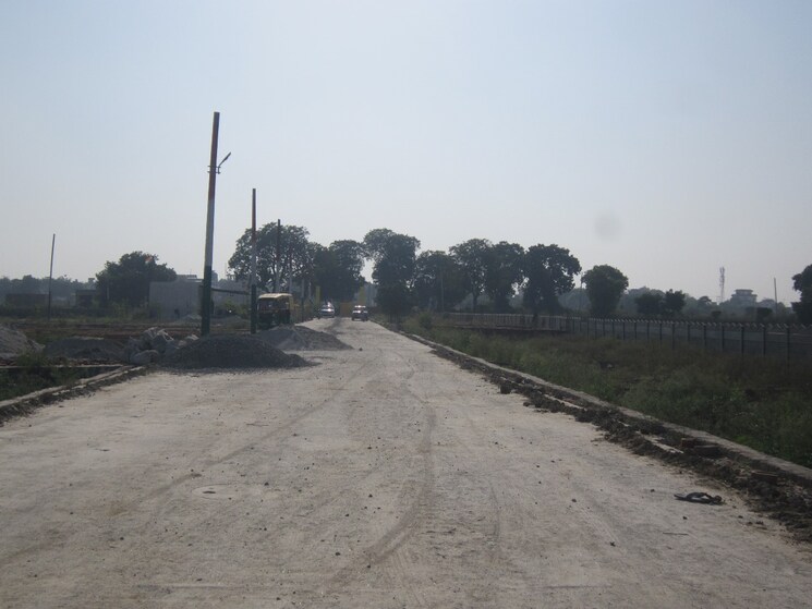 undefined, upsidc site b  50 Sq.Yd. Plot In Upsidc Site B Greater Noida 7793370