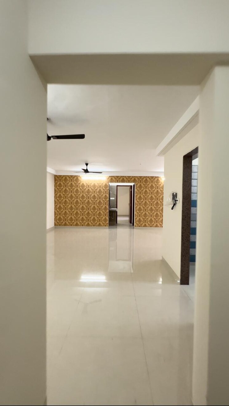 Bathroom, paradise-sai-world-city-phase-2 4 Bedroom 2880 Sq.Ft. Apartment In New Panvel Navi Mumbai 7793396