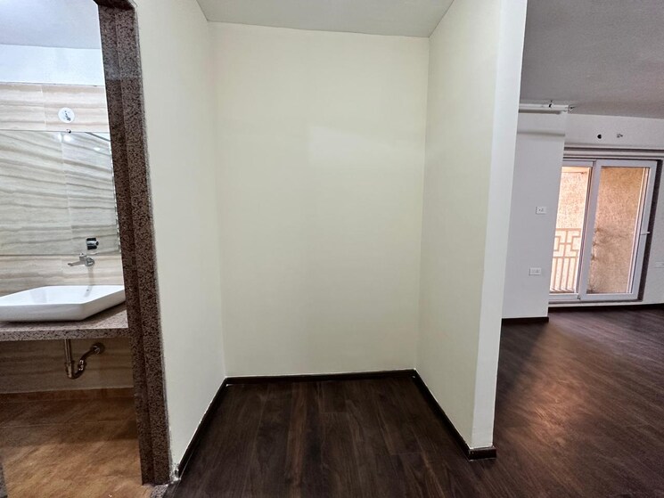 Room, paradise-sai-world-city-phase-2 4 Bedroom 2880 Sq.Ft. Apartment In New Panvel Navi Mumbai 7793396