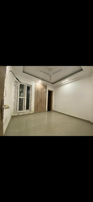 Room in 3 BHK Builder Floor at Chattarpur – for Sale