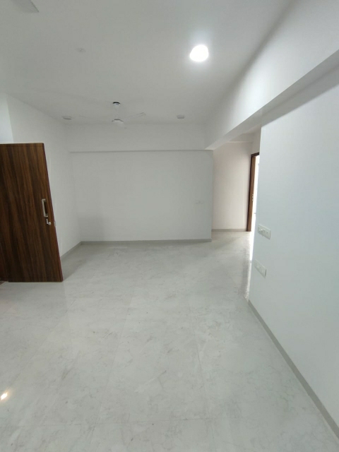 3 BHK Apartment For Sale in Rustomjee Paramount