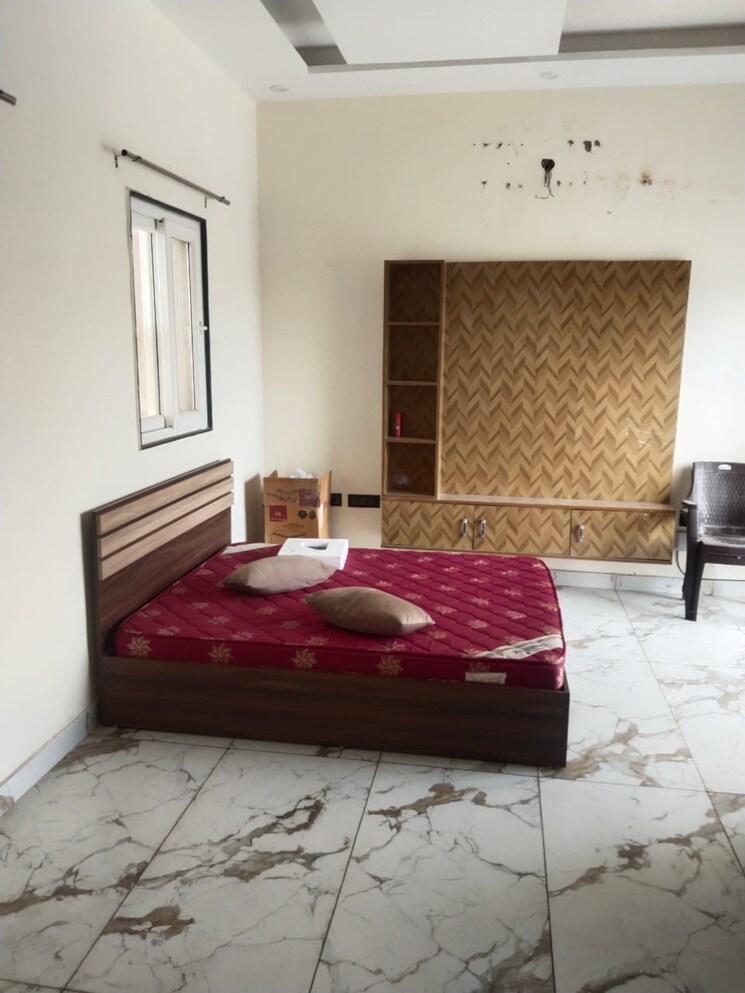 Bedroom, sector 56 3.5 Bedroom 2750 Sq.Ft. Independent House In Sector 56 Noida 7793623