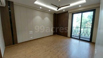 Room in 4 BHK Builder Floor at Gulmohar Park – for Rent