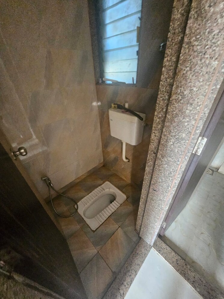 Bathroom, paradise-sai-fortune 1 Bedroom 685 Sq.Ft. Apartment In Ulwe Navi Mumbai 7793688