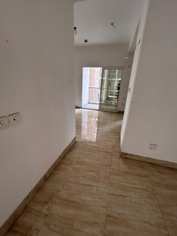 Room in 3 BHK Apartment at Shri Radha Aqua Garden, Sector 16b Greater Noida – for Sale