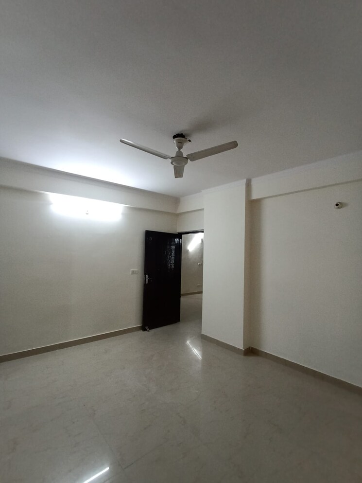 Room, ambala highway 3 Bedroom 1852 Sq.Ft. Apartment In Ambala Highway Zirakpur 7793784