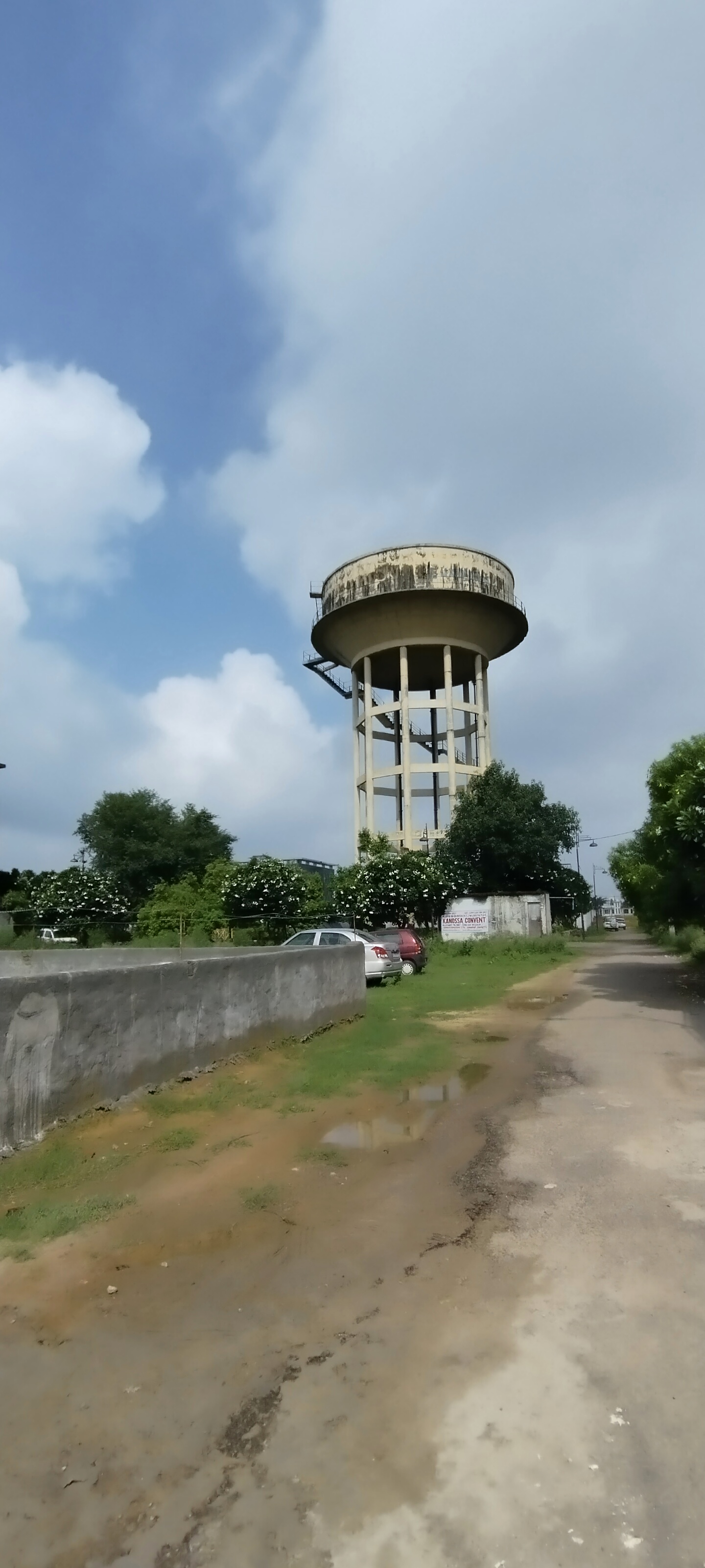 रेसिडेंशियल प्लॉट वर्ग यार्ड फॉर रीसेल इन शाहपुर बाम्हेटा ग़ाज़ियाबाद  7793846