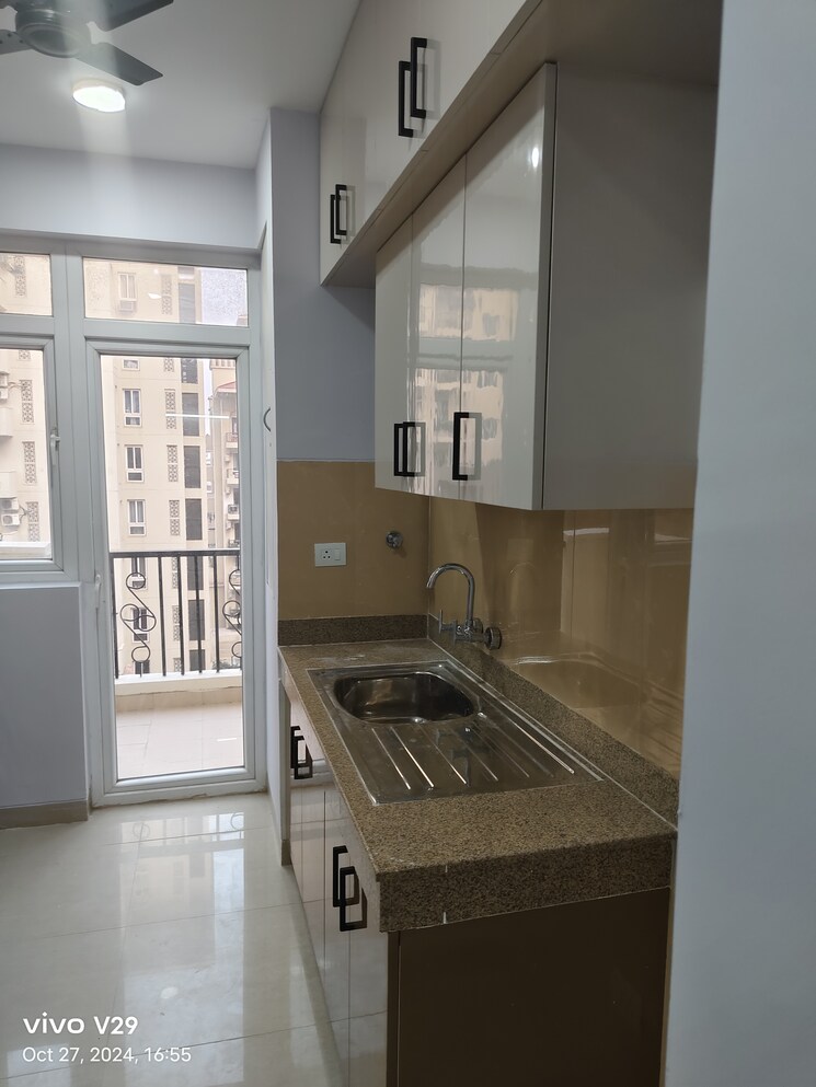 Kitchen, emaar-emerald-estate 2 Bedroom 1020 Sq.Ft. Apartment In Sector 65 Gurgaon 7793876