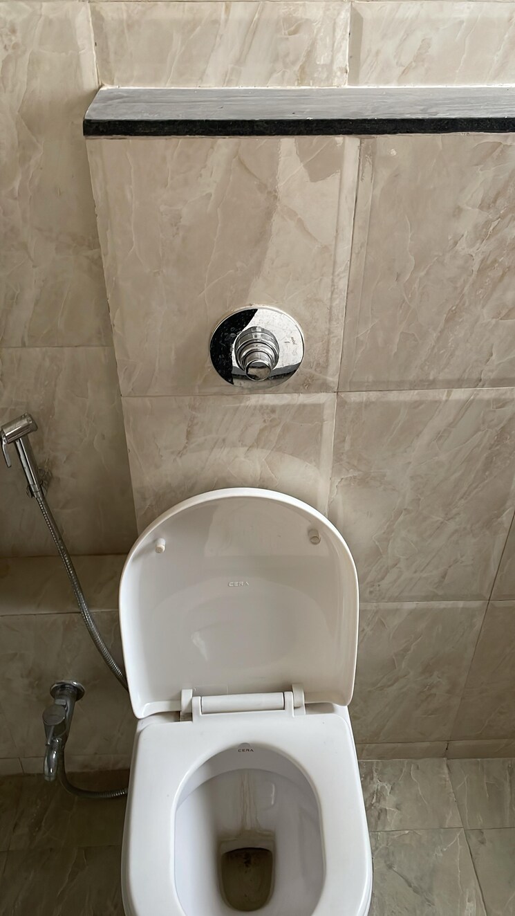 Bathroom, vtp-purvanchal 3 Bedroom 959 Sq.Ft. Apartment In Wagholi Pune 7793910