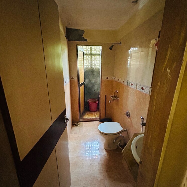 Living Room, hill-palace-chs-ltd 2 Bedroom 750 Sq.Ft. Apartment In Gawand Baug Thane 7794046